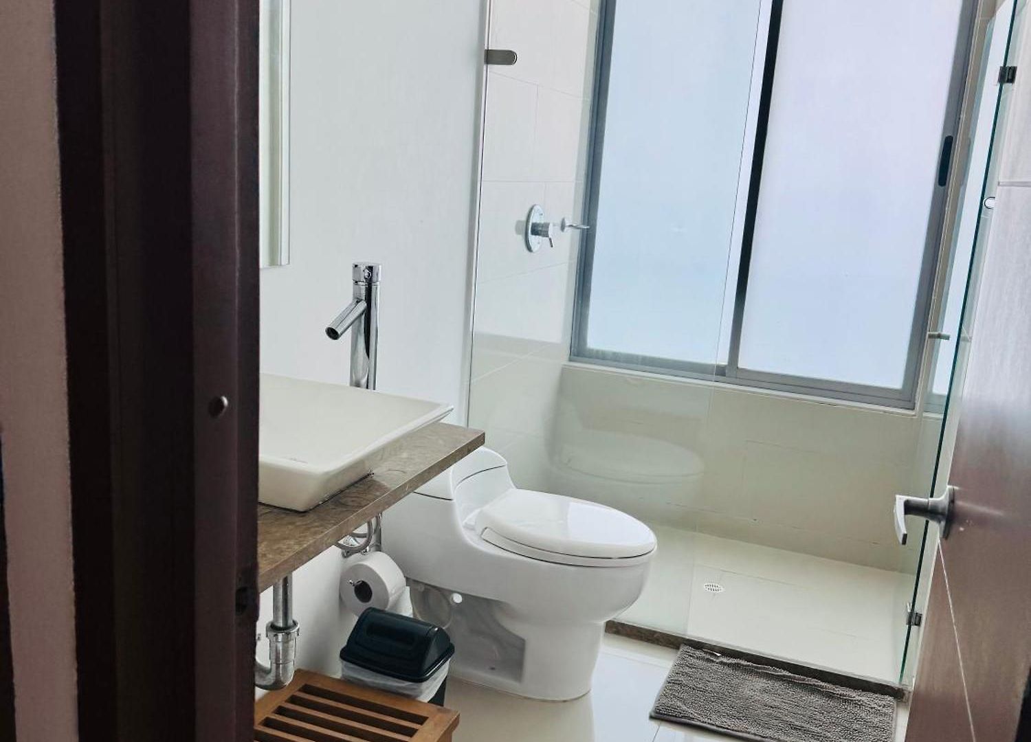 8pax Ocean View Beauty Sunset And Beachfront Cartagena