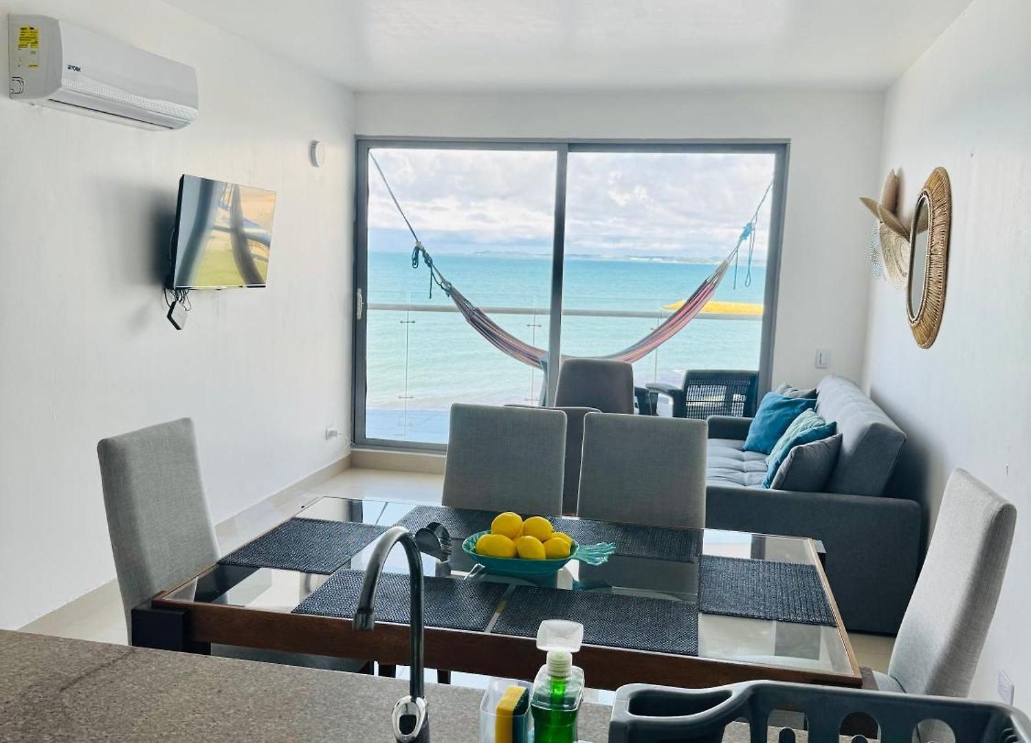 8pax Ocean View Beauty Sunset And Beachfront Apartamento *