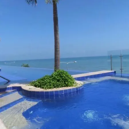 8pax Ocean View Beauty Sunset And Beachfront *