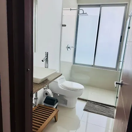 8pax Ocean View Beauty Sunset And Beachfront Cartagena